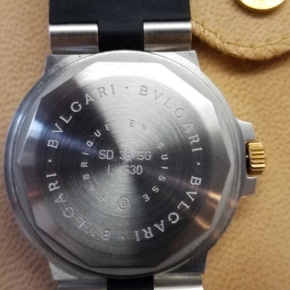 💋 Blvgari DIAGONO SCUBA NEW 18k Watch - Picture 10 of 14